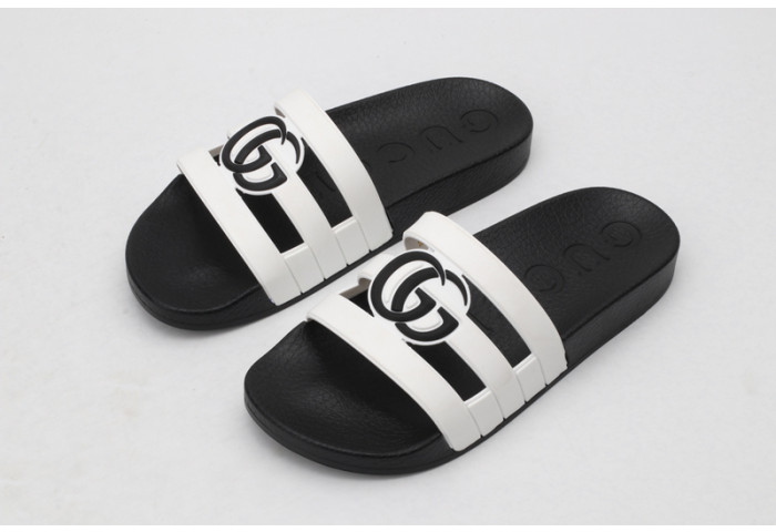Gucc* Sandal34