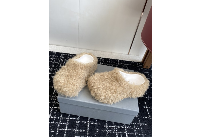 Balenciaga Sandal 37