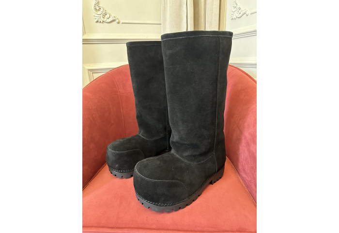 BALENCIAGA BOOT -14