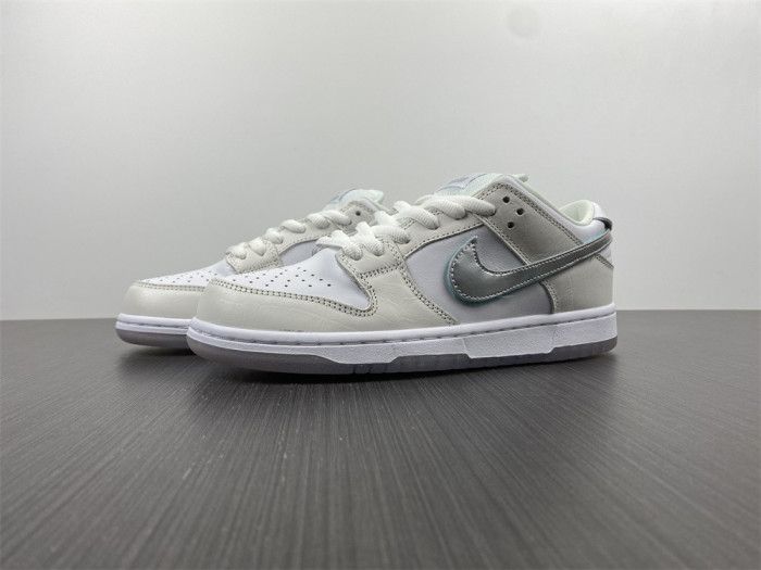diamond S*pply co. x dunk low pro sb ''white diamond'' bv1310-100