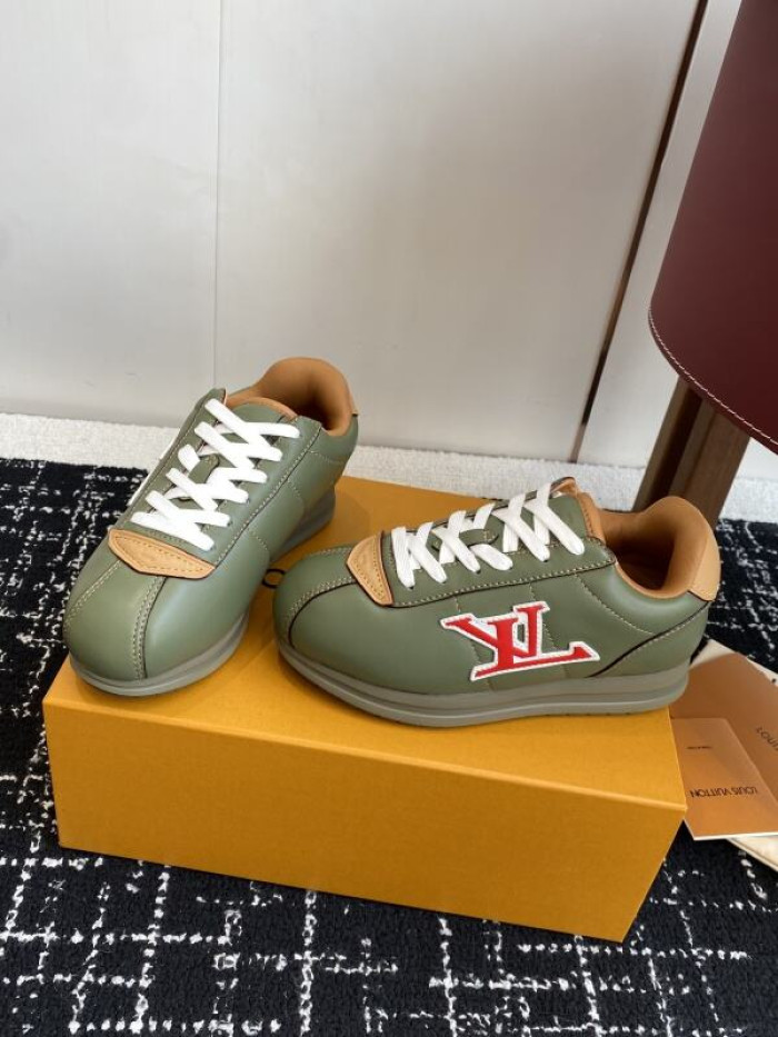 LV snekaers 215
