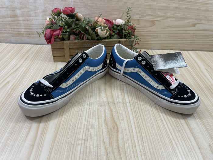VANS-05