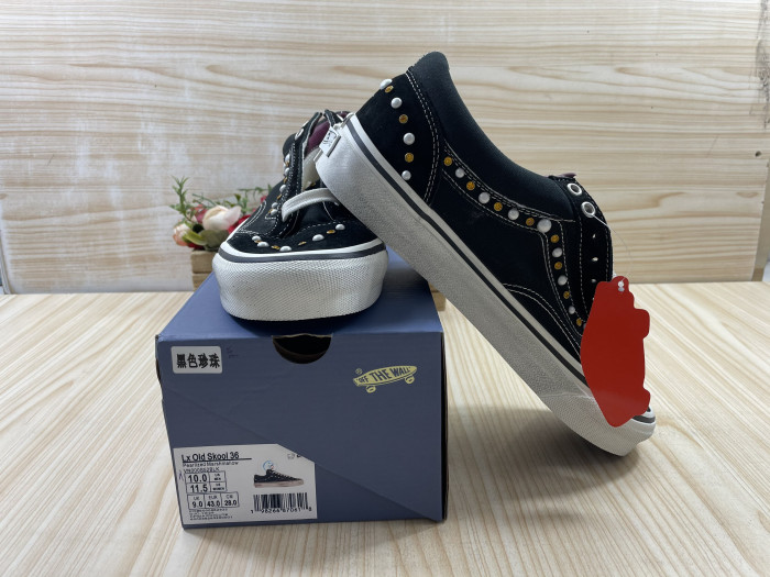 VANS-06