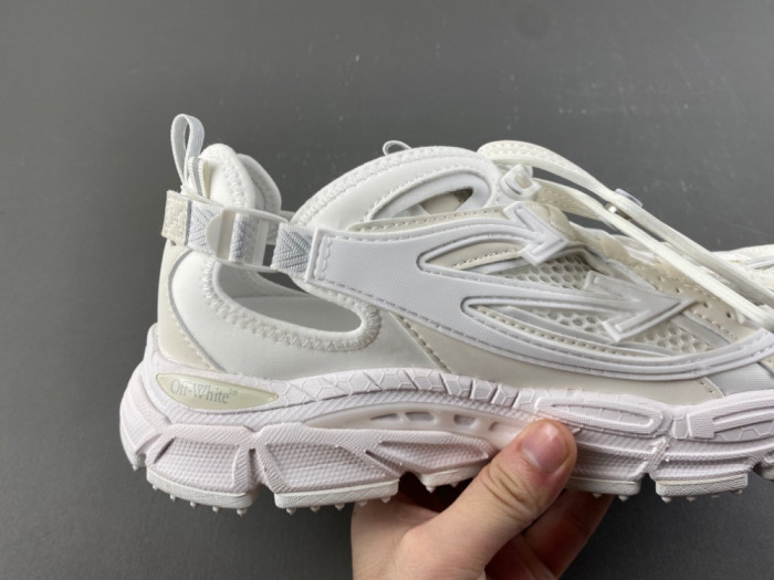 OFF-WHITE -111