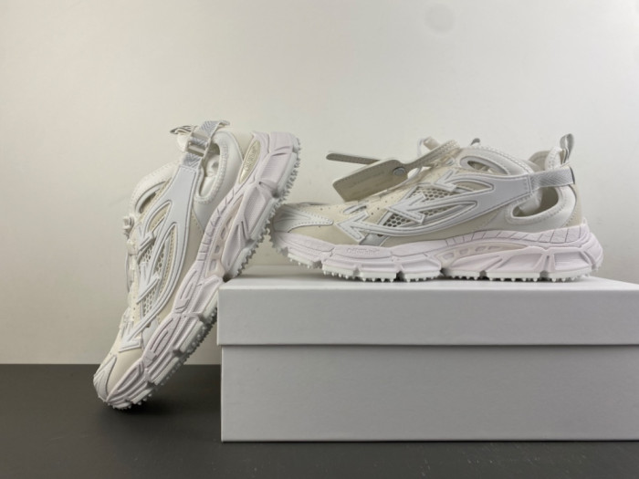 OFF-WHITE -111