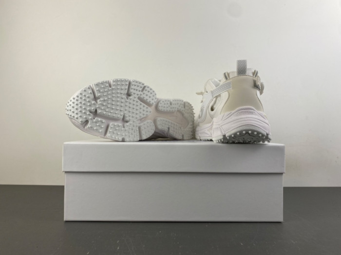 OFF-WHITE -111