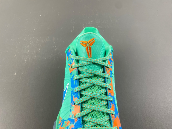 Jalen Brunson x Nike Zoom Kobe 5 Protro-Ix1200-300
