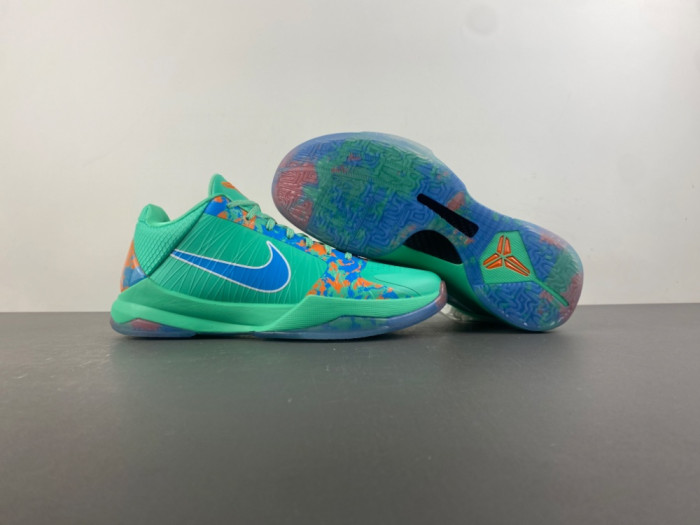 Jalen Brunson x Nike Zoom Kobe 5 Protro-Ix1200-300