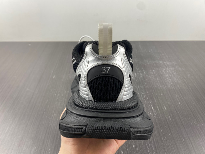 IAGA -PHANTOM SNEAKER-15