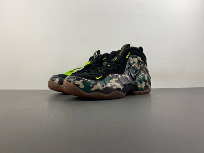 Nike Air Foamposite Pro Green Camo -IM5204-001
