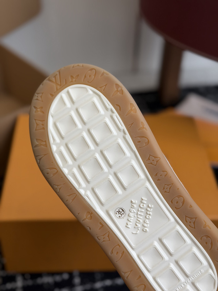 LV snekaers 297
