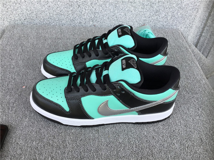 nike dunk sb low diamond S*pply 304292-402