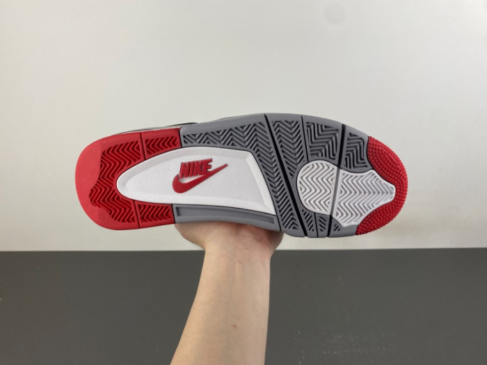 Jordan 4 Retro OG Bred (2026)- IX8180-001