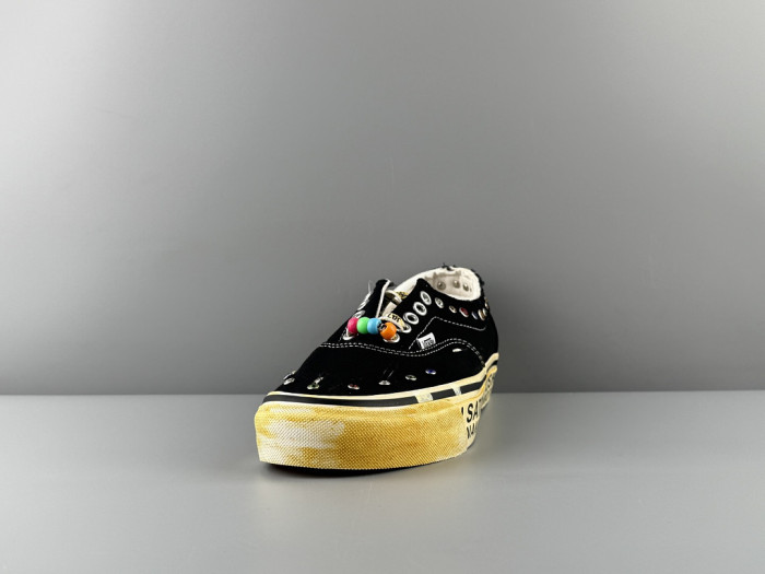 VANS-09