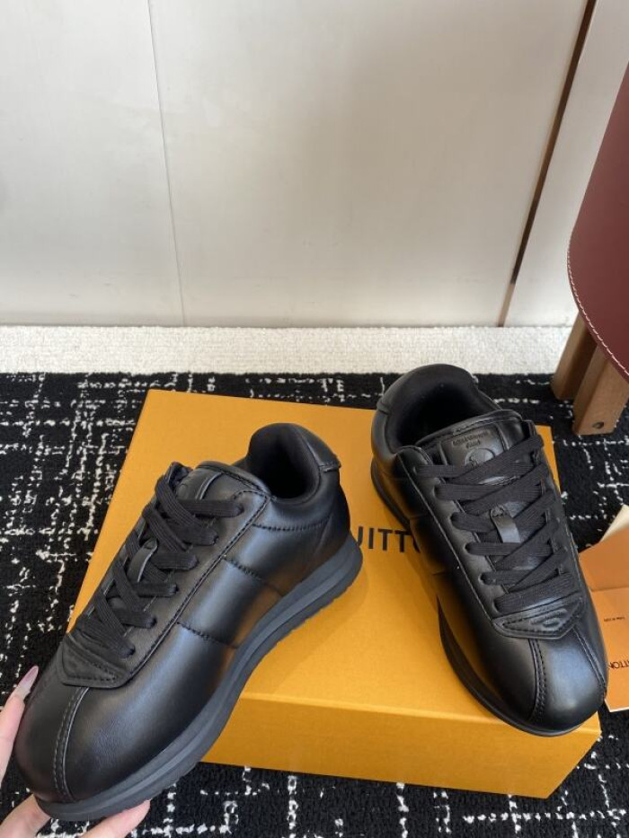 LV snekaers 216