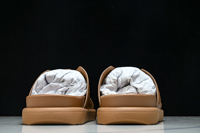 L&V sandal 93