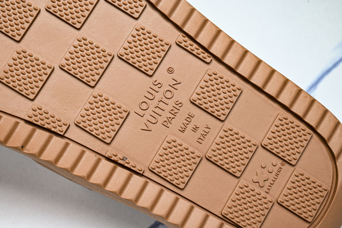 L&V sandal 93