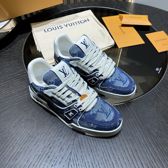 LV snekaers 259