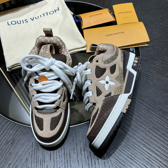 LV snekaers 253