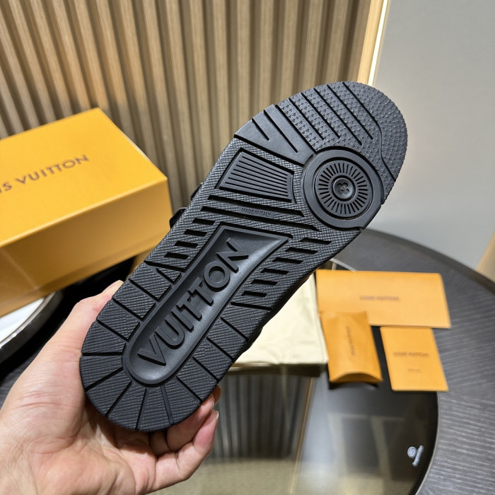 LV snekaers 274