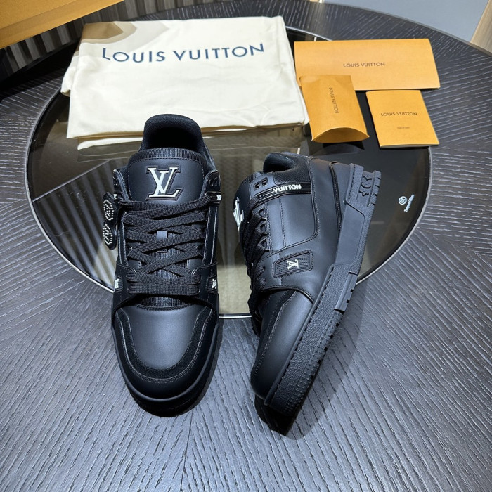 LV snekaers 274