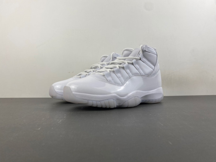 COMME des GARÇONS x Air Jordan 11 Pack Expected Fall-IV7639-100