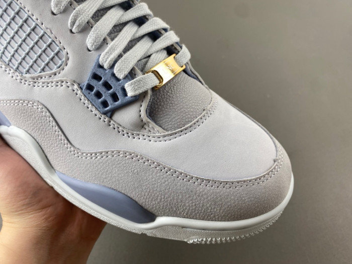 Jordan 4 UNC Tar Heels PE -HV9204-407