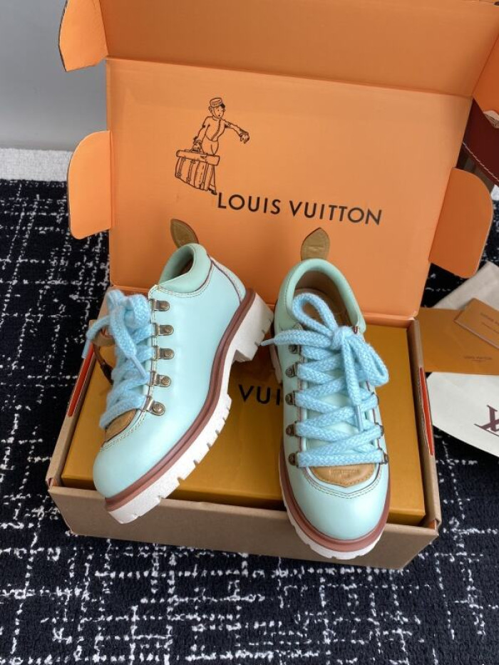LV snekaers 226