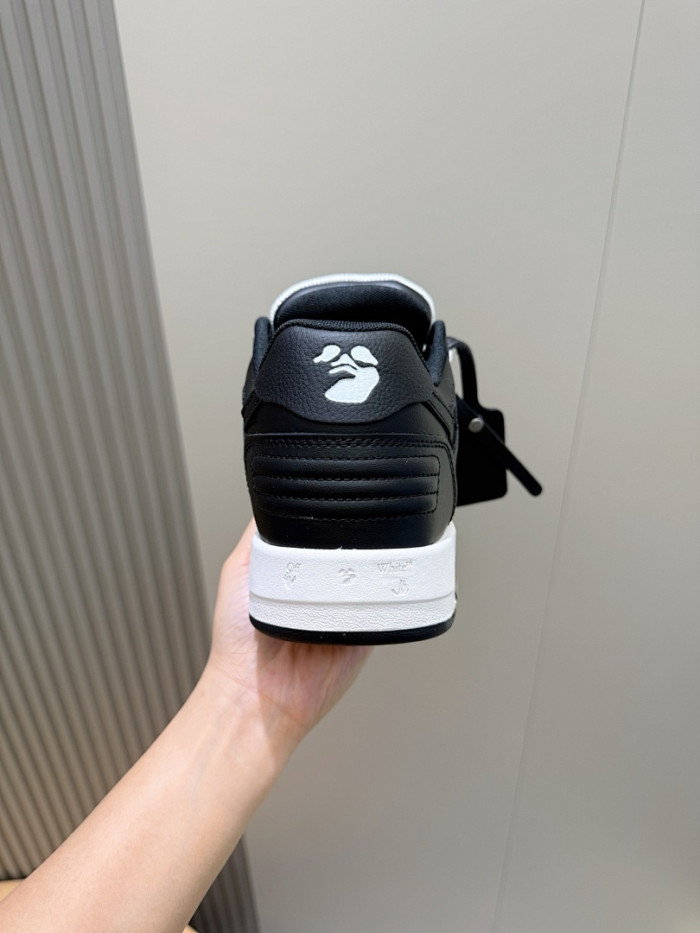 OFF-WHITE OW-67