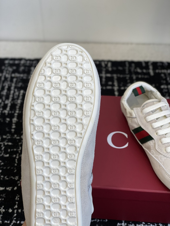 Gvc*1 SNEAKER 134
