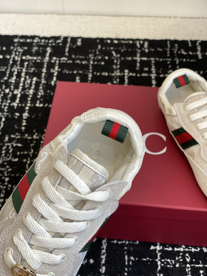 Gvc*1 SNEAKER 134