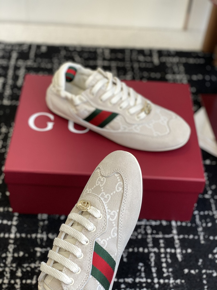 Gvc*1 SNEAKER 134