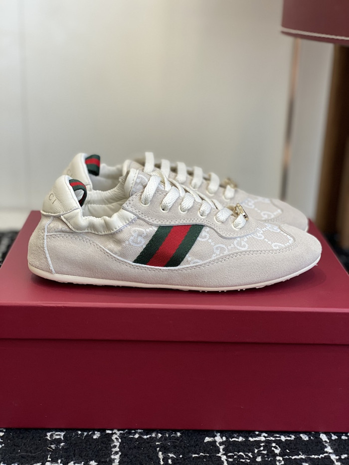 Gvc*1 SNEAKER 134