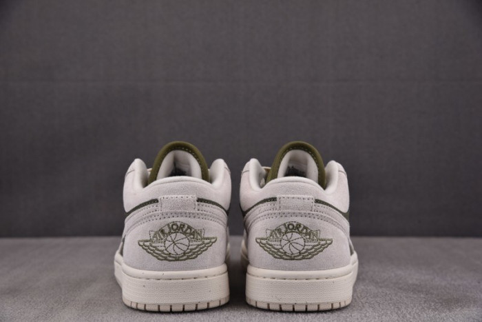 Air Jordan 1 Low SE Medium Olive Sail- HV4089-201