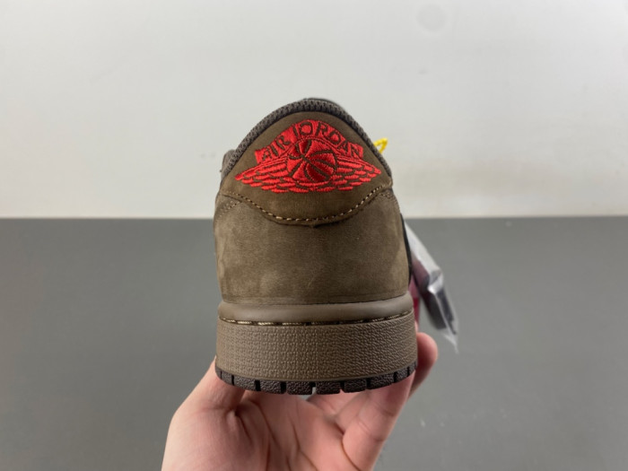 Travis Scott x Air Jordan 1 Low -CQ4277-001