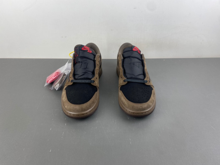 Travis Scott x Air Jordan 1 Low -CQ4277-001