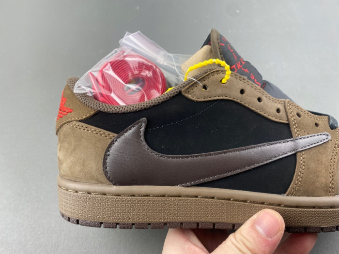 Travis Scott x Air Jordan 1 Low -CQ4277-001