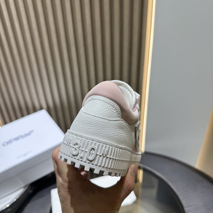 OFF-WHITE OW-73