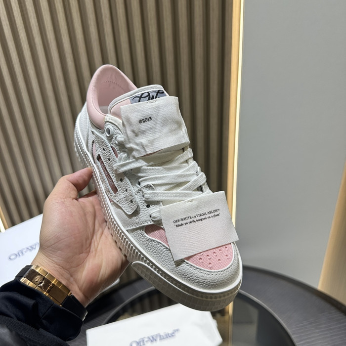 OFF-WHITE OW-73