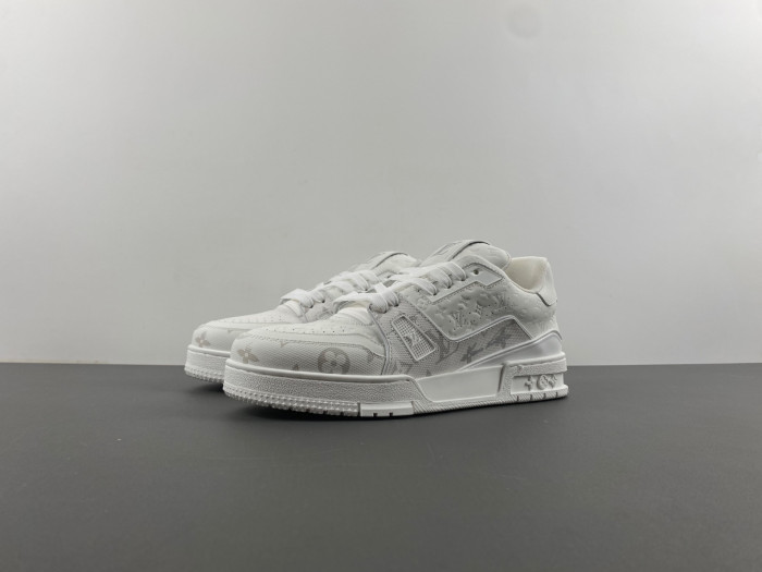 lv snekaers 111