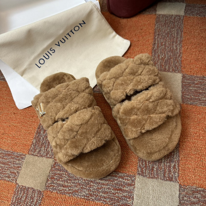 L&V sandal 47