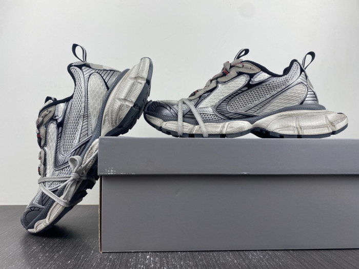IAGA -PHANTOM SNEAKER-24