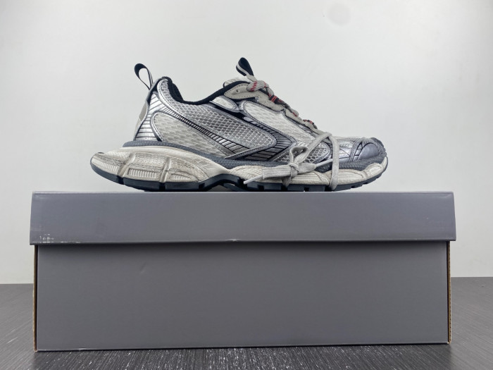 IAGA -PHANTOM SNEAKER-24