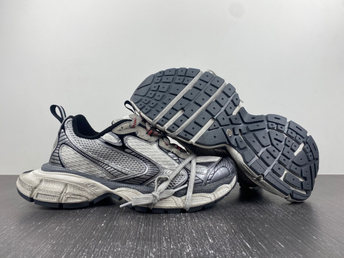 IAGA -PHANTOM SNEAKER-24