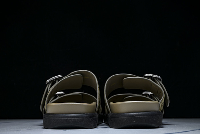 L&V sandal 99
