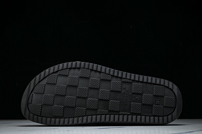 L&V sandal 99