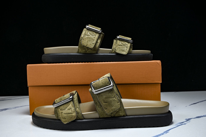 L&V sandal 99