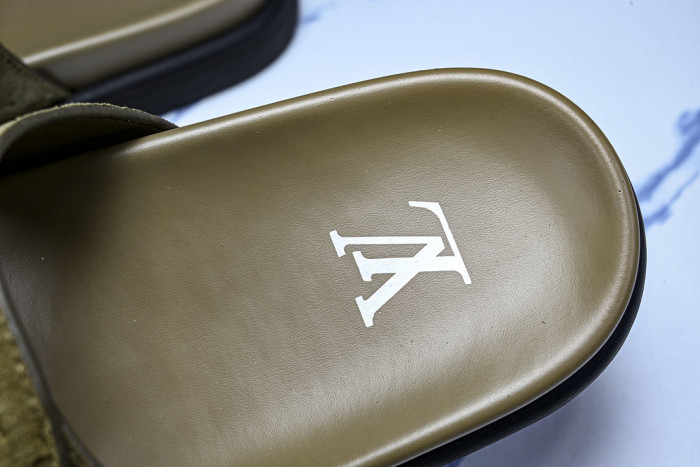 L&V sandal 99