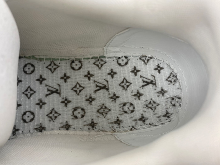 LV snekaers 310