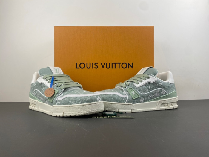 LV snekaers 310
